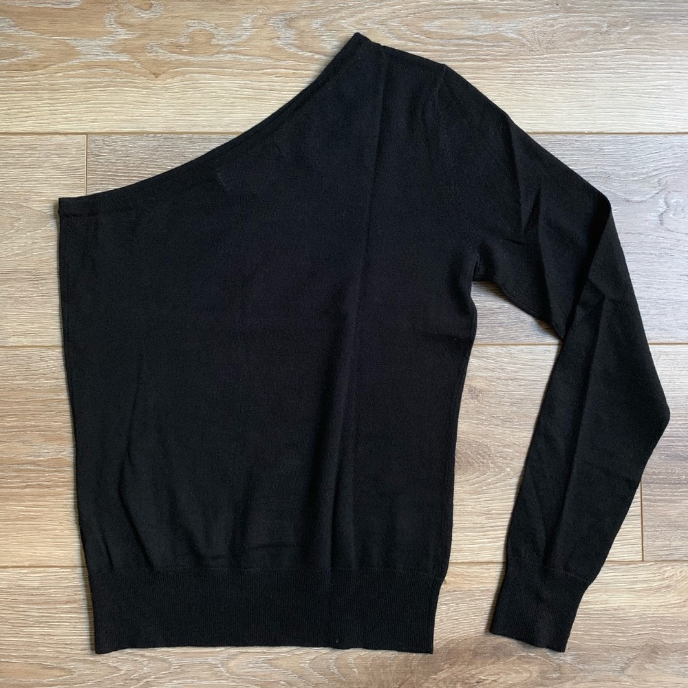 EUC Michael Kors One-Sleeve Wool Sweater